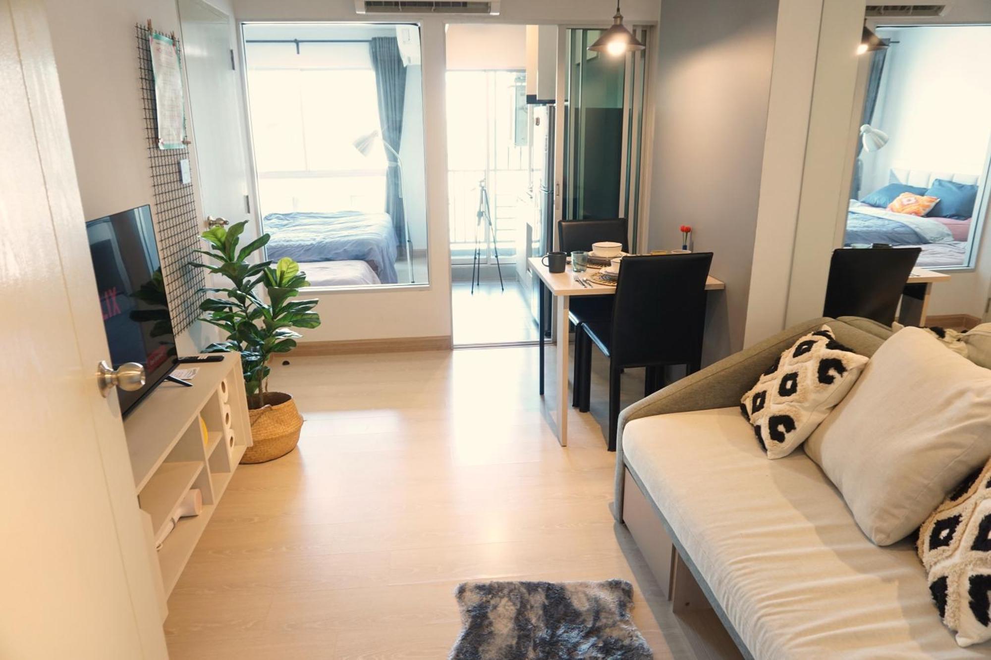 The Kith Plus Sukhumvit 113 By Blk Bangkok Room photo